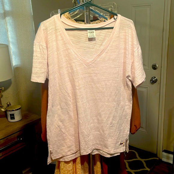 Top - Picture 2 of 2